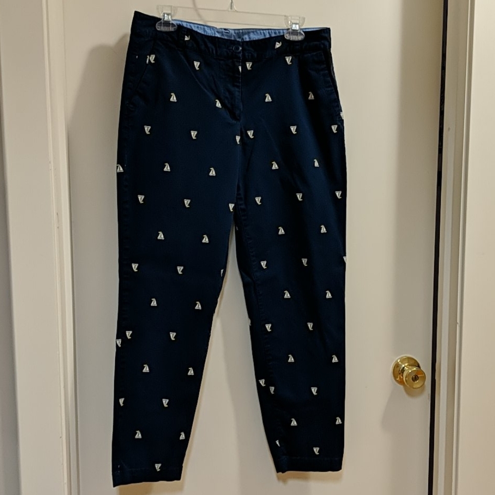 Talbots weekend Chinos with sailboat embroidery